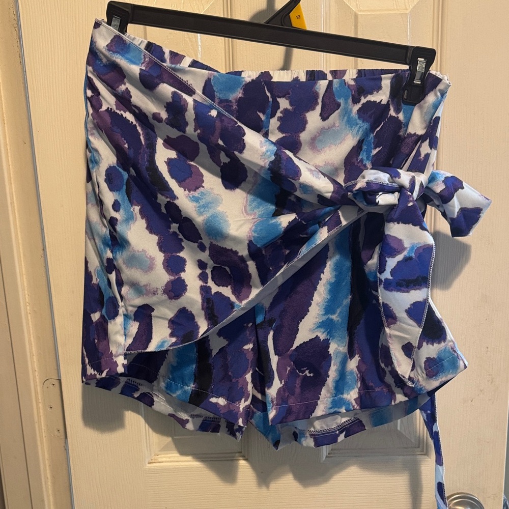 SHEIN Blue and Purple Abstract Shorts